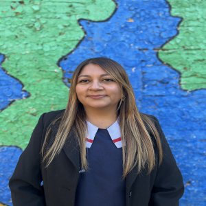 Javiera Alcaíno B.